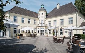 Hotel Haus Duden  4*